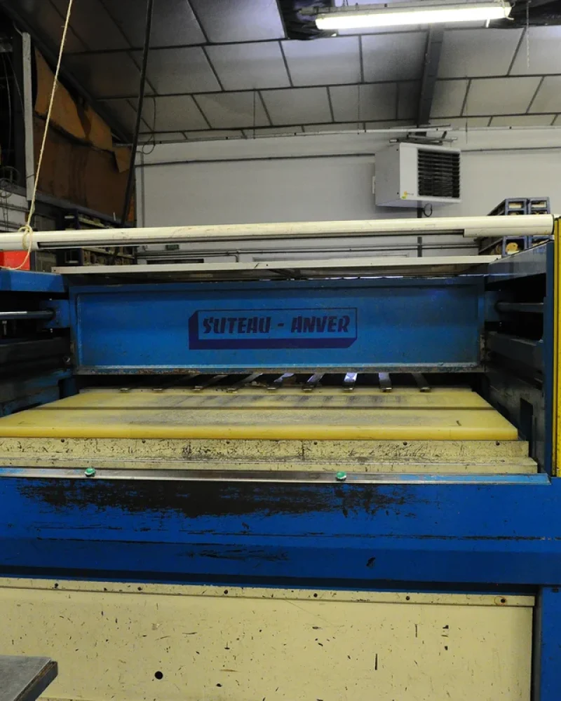 Presse à point mobile